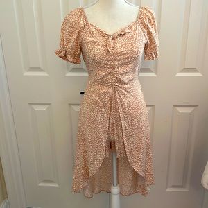 art class girls romper dress. Worn 1x. Blush pink print with ruffle sleeves.